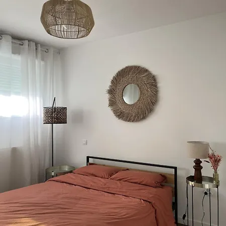Cosy, Lumineux & Balcon A Apartament Bordeaux