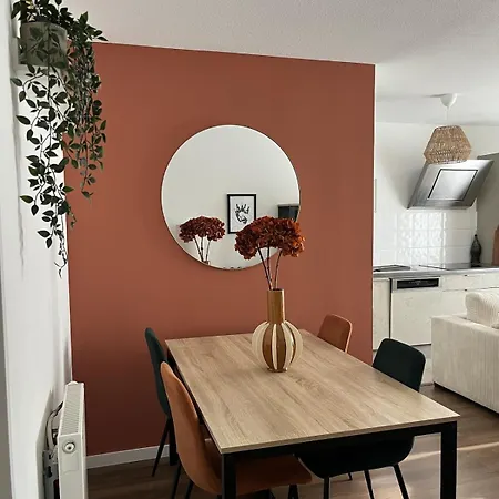 Apartament Cosy, Lumineux & Balcon A